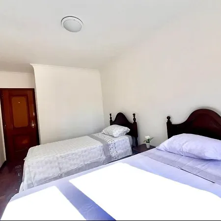 Apartment Quarto Boa Localizacao Com Cozinha E Casa De Banho *