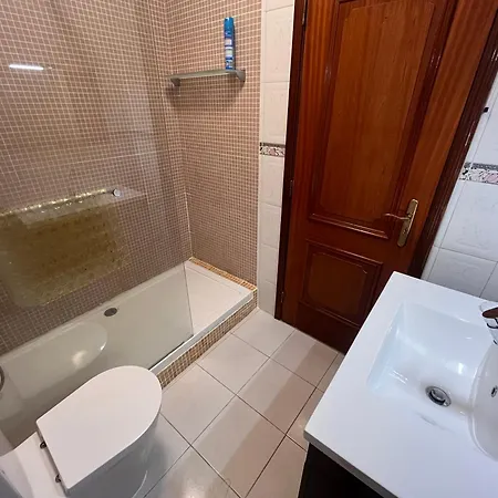 Apartment Quarto Boa Localizacao Com Cozinha E Casa De Banho