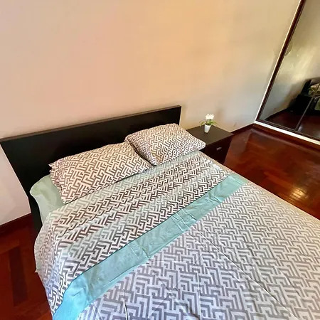 Quarto Boa Localizacao Com Cozinha E Casa De Banho