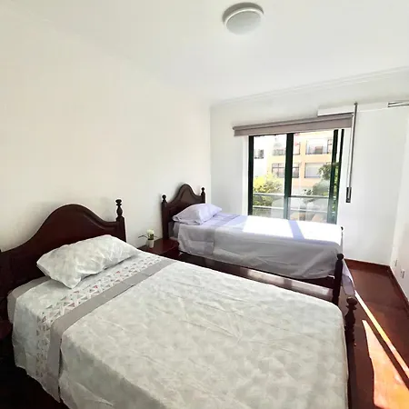 Quarto Boa Localizacao Com Cozinha E Casa De Banho *