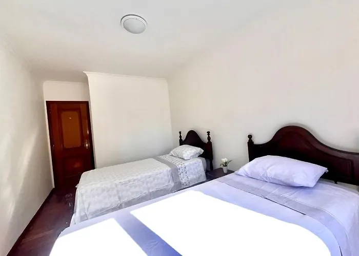 Appartement Quarto Boa Localizacao Com Cozinha E Casa De Banho *