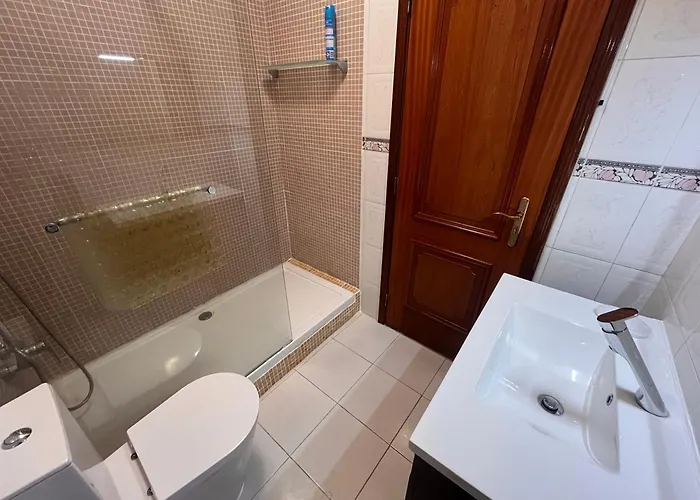 Apartment Quarto Boa Localizacao Com Cozinha E Casa De Banho